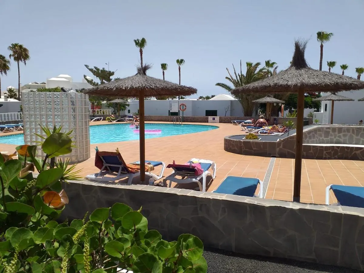 Bungalow Casa Papa -Pool View - Good Wifi Apartment Puerto del Carmen  Spain