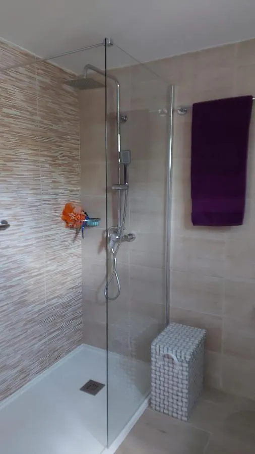 شقة بويرتو ذيل كارمين  في Bungalow Casa Papa -Pool View - Good Wifi 0*,