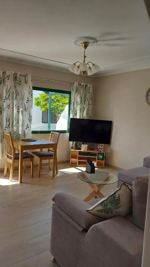 Bungalow Casa Papa -Pool View - Good Wifi Apartment Puerto del Carmen